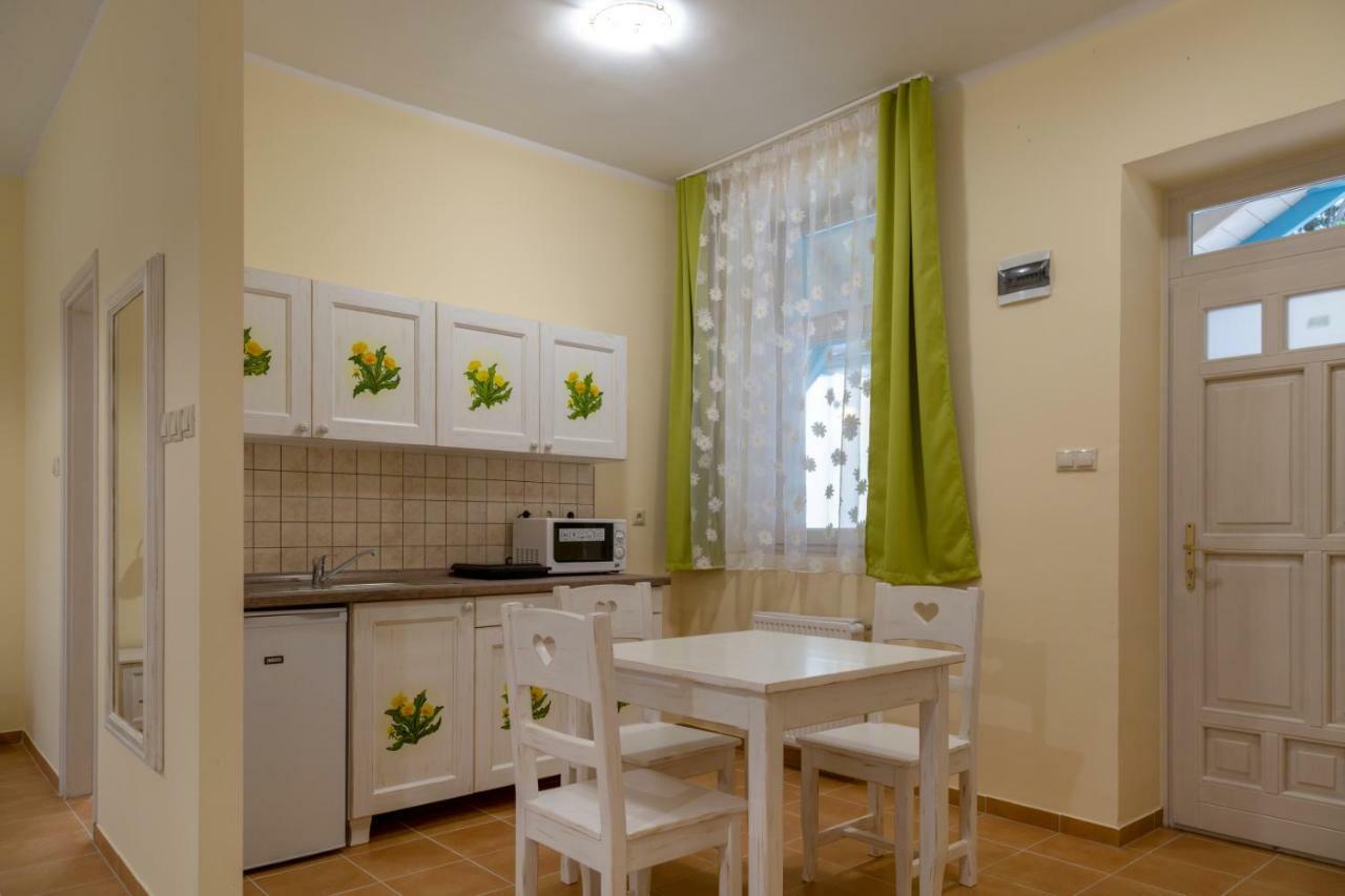Balzsam Apartmanhaz Harkány Zewnętrze zdjęcie