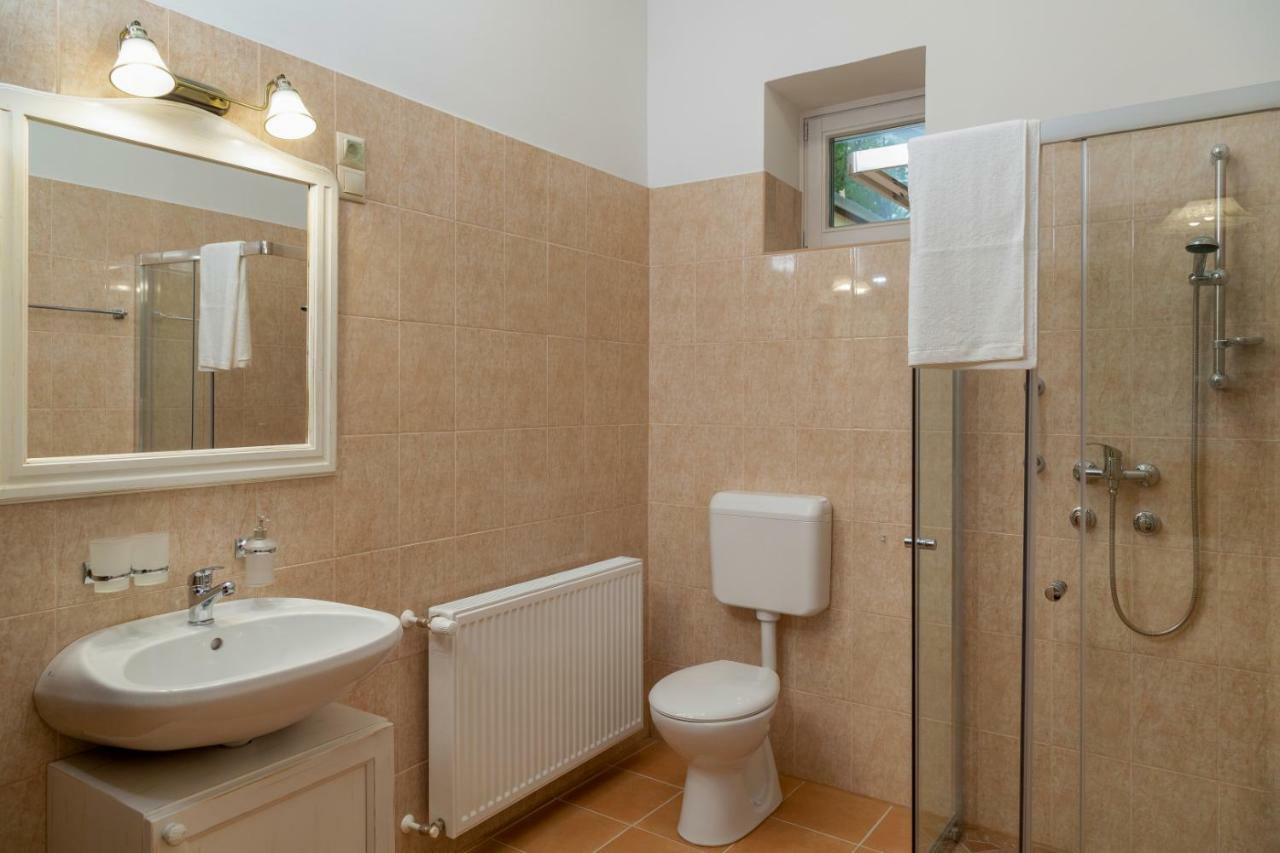 Balzsam Apartmanhaz Harkány Zewnętrze zdjęcie